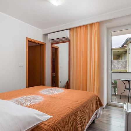 Guest House Ana Baska  Ngoại thất bức ảnh