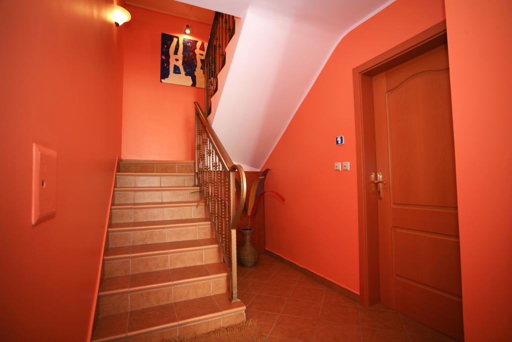 Guest House Ana Baska  Ngoại thất bức ảnh
